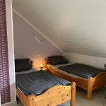 豪斯穆勒公寓 *